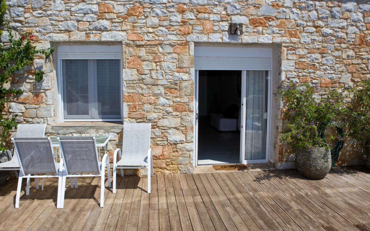 Axion Esti Apartments Skopelos Town Exterior photo