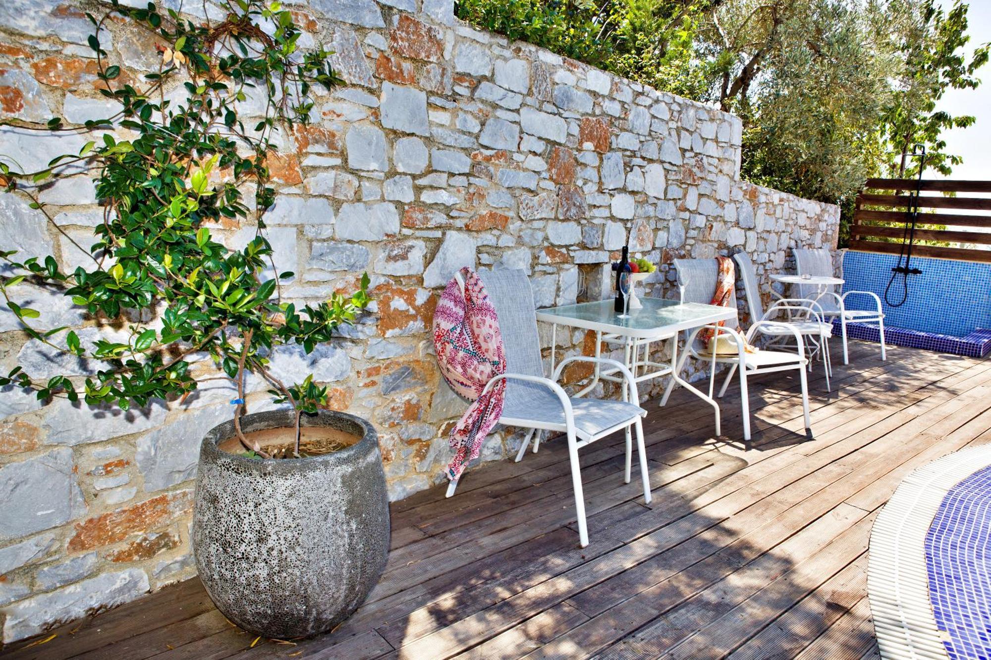 Axion Esti Apartments Skopelos Town Exterior photo