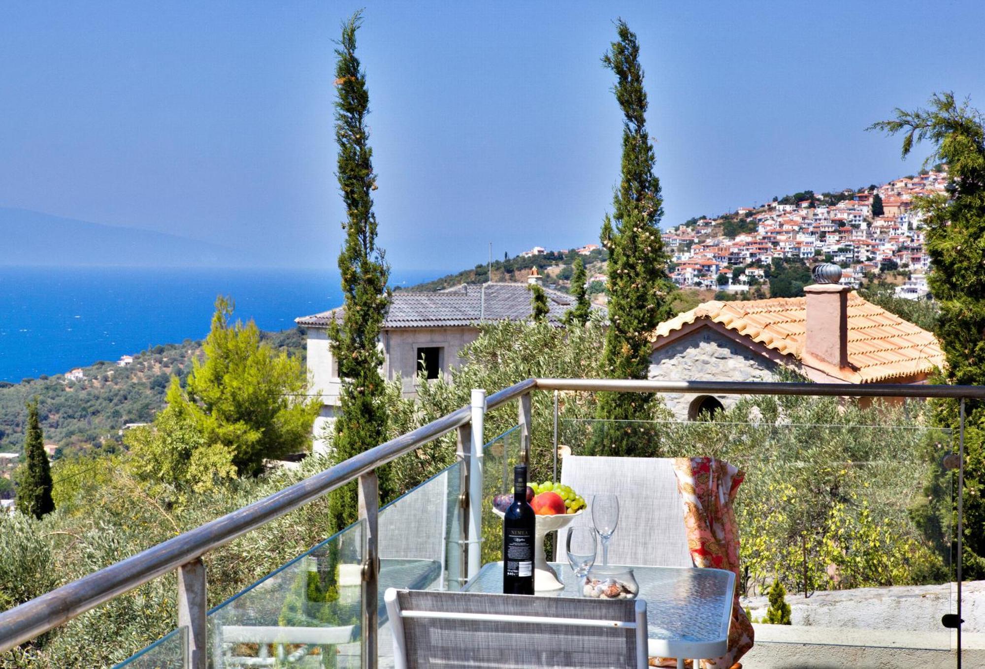 Axion Esti Apartments Skopelos Town Exterior photo